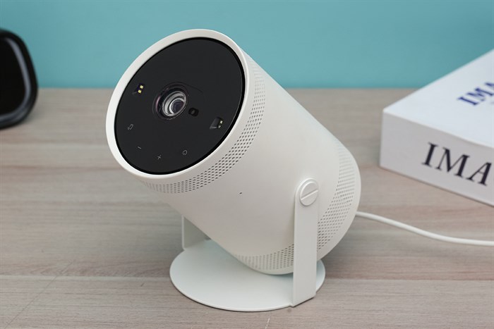 Máy Chiếu Smart Tivi 100 inch Bỏ Túi Samsung The Freestyle SP-LSP3 Màu Trắng