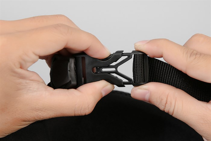 Mũ 1/2 size M Asia MT-128 đen Màu Đen