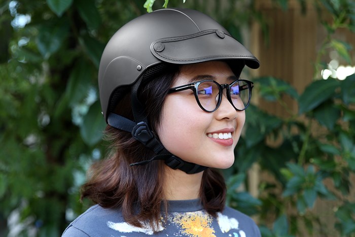 Mũ 1/2 size M Asia MT-128 đen Màu Đen