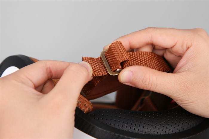 Mũ bảo hiểm 3/4 có kính size XL Royal M139 Trắng Màu Trắng