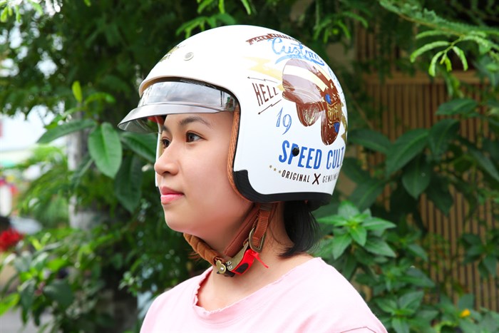 Mũ bảo hiểm 3/4 có kính size XL Royal M139 Trắng Màu Trắng