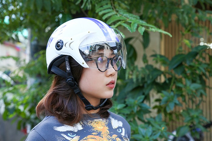 Mũ 1/2 Chita CT33(K) GP trắng xanh Màu Trắng - Xanh