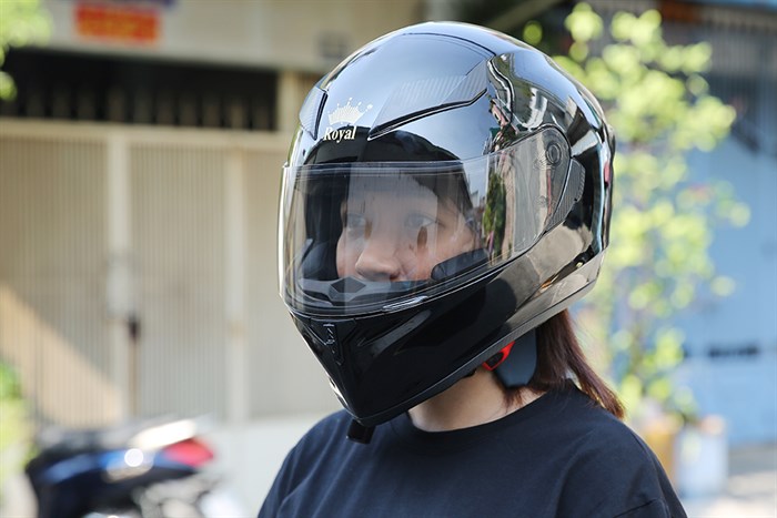 Mũ fullface Size XL Royal M138B đen Màu Đen