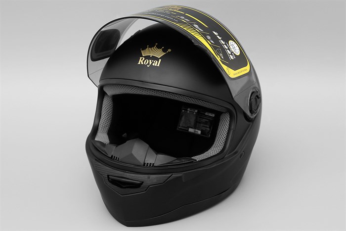 Mũ bảo hiểm fullface Size XL Royal M136 đen Màu Đen