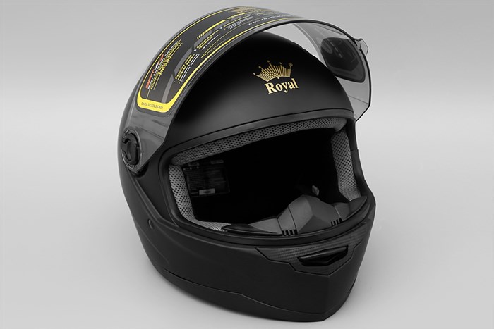 Mũ bảo hiểm fullface Size XL Royal M136 đen Màu Đen