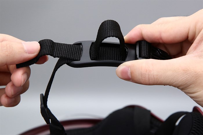 Mũ 1/2 size L Asia MT-179K đỏ Màu Đỏ