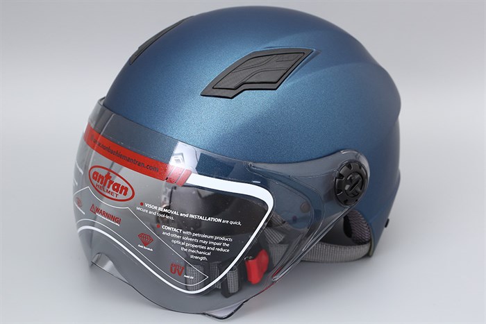 Mũ 1/2 size L Boss ATN12K xanh đen Màu Xanh đen