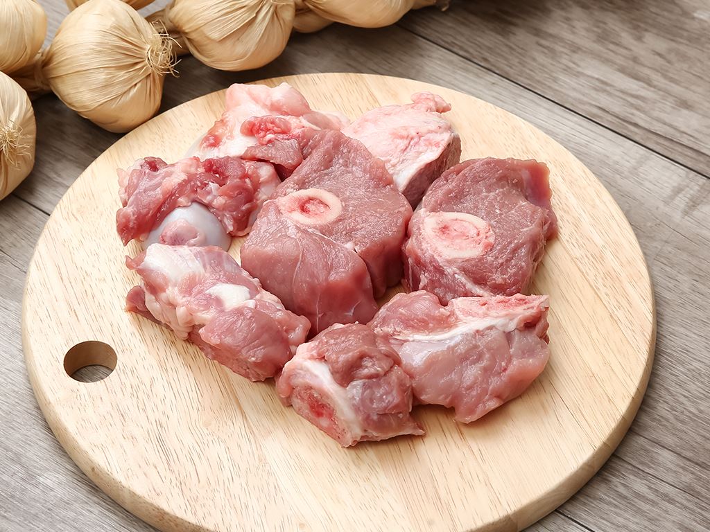 Xương ống heo C.P khay 500g 3