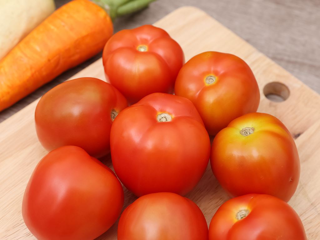 Cà chua túi 500g (7-9 trái) 1
