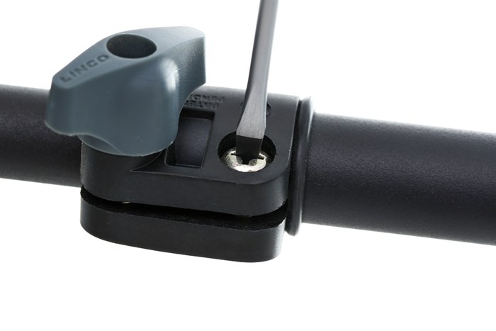 Tua vít đầu dẹp 4 mm Crownman 0600003