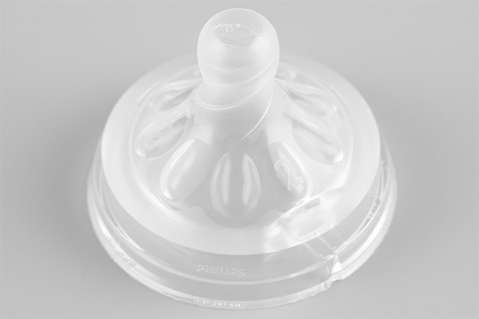 Núm ti silicone Philips Avent cho trẻ từ 1 tháng tuổi SCF652/23 Màu Trắng