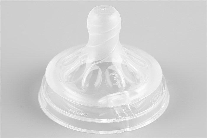 Núm ti silicone Philips Avent cho trẻ từ 3 tháng tuổi SCF653/23 Màu Trắng