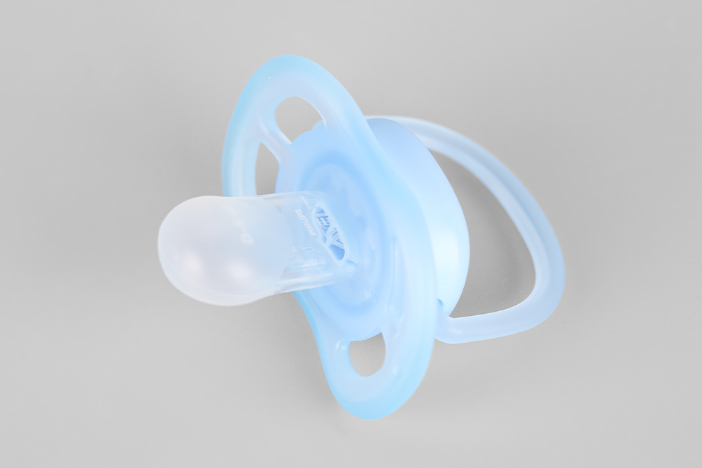 Ti giả silicone cho trẻ 0-6 tháng tuổi Philips Avent SCF544/10 Màu Xanh Dương