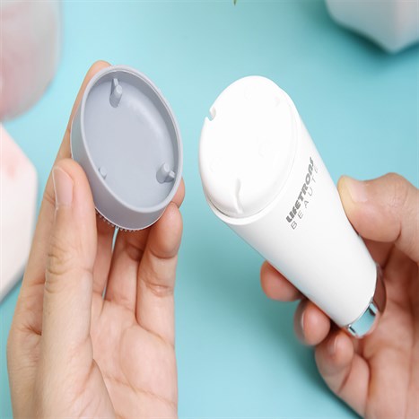 Máy rửa mặt 3 trong 1 Lifetrons EM-600 Màu Trắng