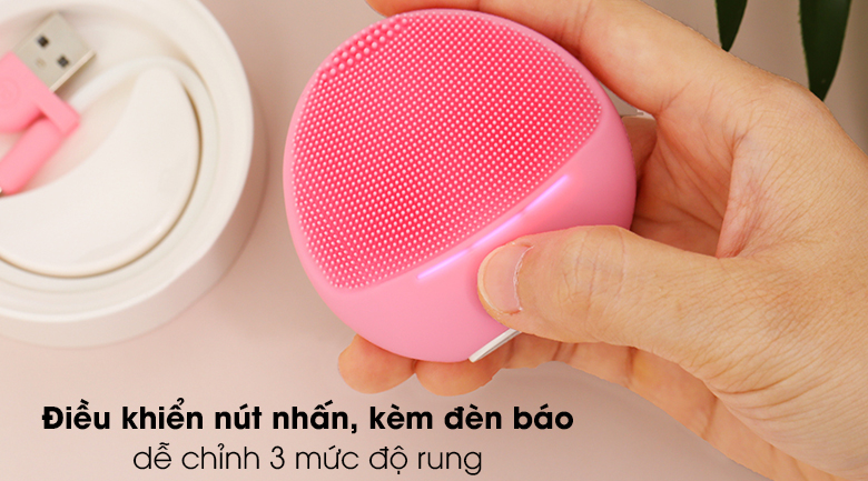 Máy rửa mặt và chăm sóc da nhạy cảm Halio Sensitive Baby Pink - Điều khiển nút nhấn kèm đèn báo đơn giản