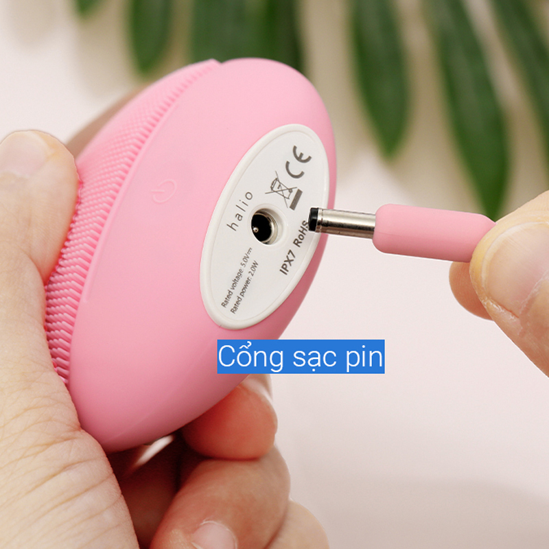Máy rửa mặt và chăm sóc da nhạy cảm Halio Sensitive Baby Pink chính hãng