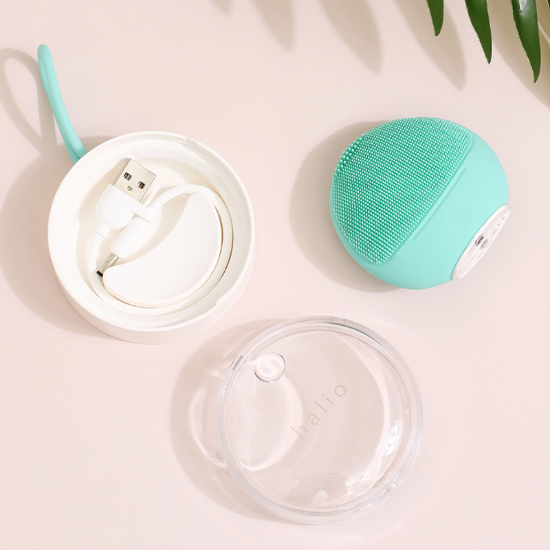 Máy rửa mặt và massage dành cho da nhạy cảm Halio Sweet Mint Màu Xanh mint