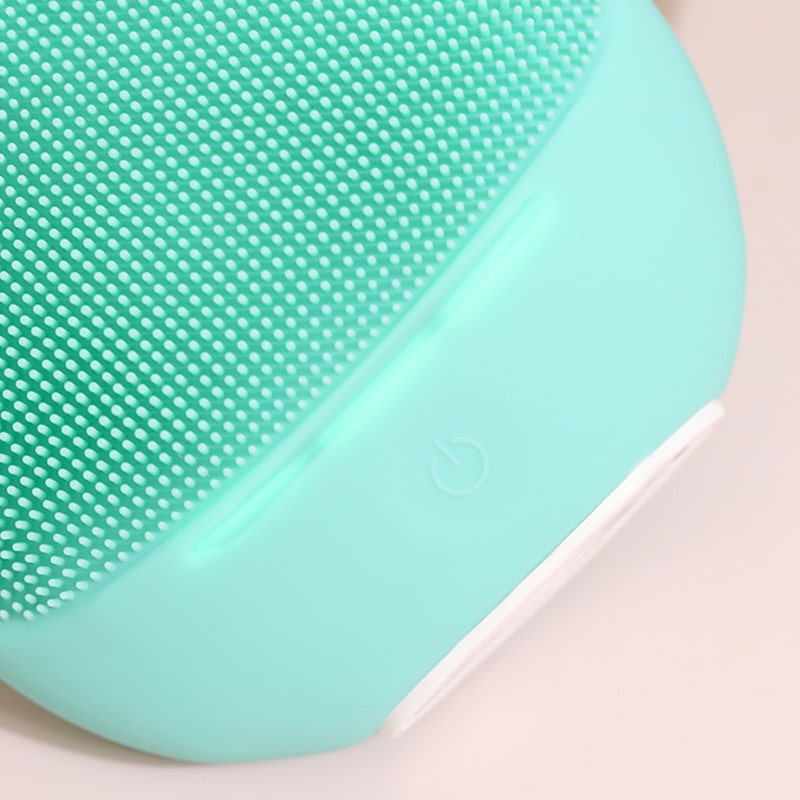 Máy rửa mặt và massage dành cho da nhạy cảm Halio Sweet Mint Màu Xanh mint