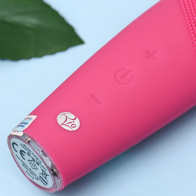 Máy rửa mặt kèm chức năng nhiệt Rio Beauty FADF-H Màu Hồng