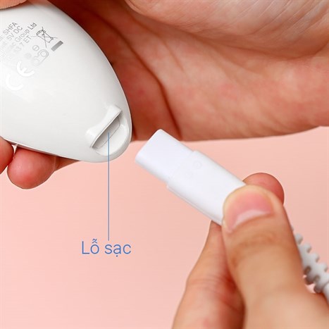 Máy rửa mặt 4 trong 1 Rio Beauty SHFA Màu Trắng