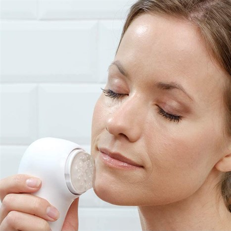 Máy rửa mặt và phân tích da Homedics FAC-700-EU