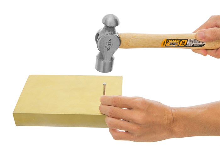 Búa đầu tròn cán gỗ Tolsen 25142 Màu Vàng đồng
