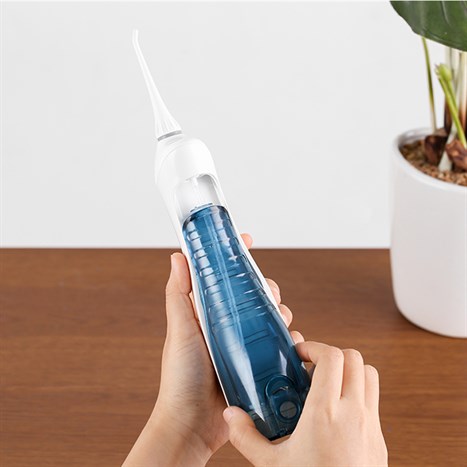 Máy tăm nước cầm tay Rapido RWF-150 Màu Trắng