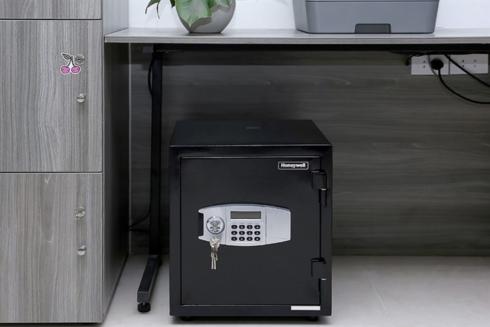 Két sắt văn phòng 35 lít Honeywell điện tử 2115 Màu Đen