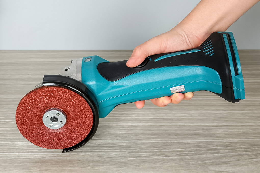 Máy mài góc dùng pin Makita DGA402Z 18V (không kèm pin, sạc) Màu Xanh lá