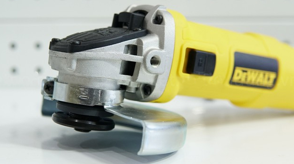 Máy mài góc điện Dewalt DWE8110S-B1