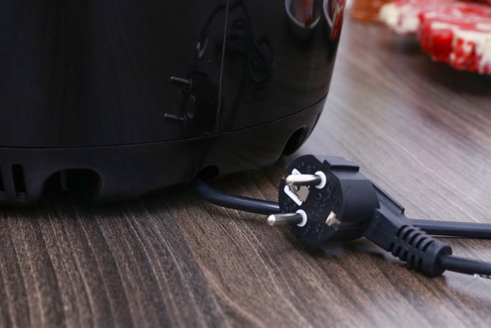 Nồi chiên không dầu Magic 4.4 lít A84 Màu Đen