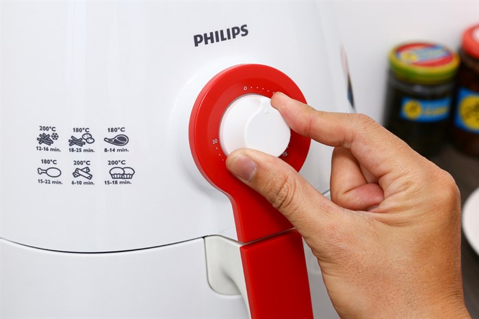 Nồi chiên không dầu Philips HD9217 1.8 lít Màu Trắng - Đỏ