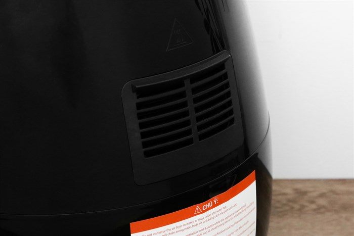 Nồi chiên không dầu BlueStone AFB-5870 5 lít Màu Đen