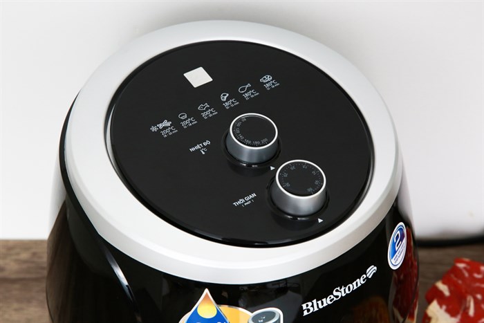 Nồi chiên không dầu BlueStone AFB-5870 5 lít Màu Đen