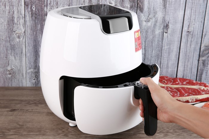 Nồi chiên không dầu Mishio MK-165 5.5 lít Trắng Màu Trắng