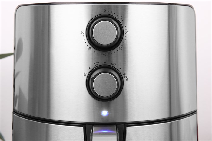 Nồi chiên không dầu Mishio MK-199 5 lít Màu Đen