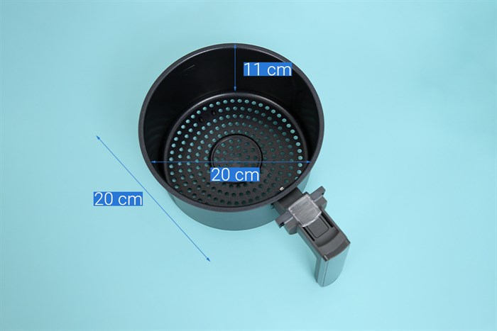 Nồi chiên không dầu Electrolux 3 lít E6AF1-220K Màu Đen