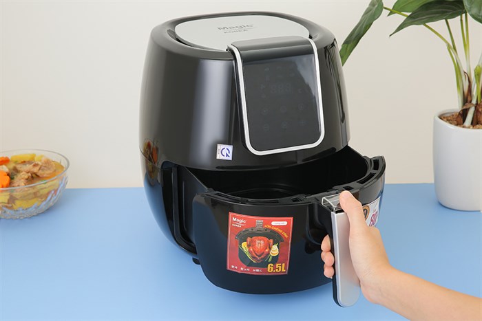 Nồi chiên không dầu Magic 6.5 lít A-805 Màu Đen