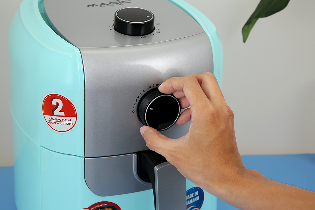 Nồi chiên không dầu Magic Eco AC-101 5.5 lít Màu Xanh ngọc