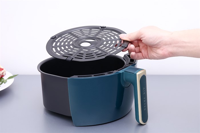 Nồi chiên không dầu Bear QZG-A14D1 3.6 lít Màu Đen - Xanh lá