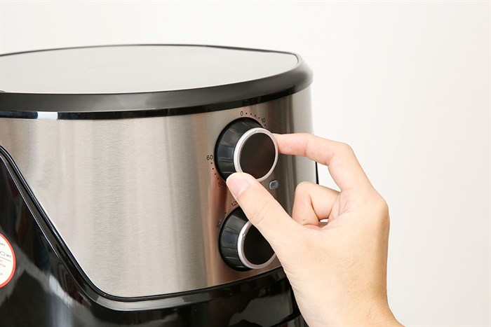 Nồi chiên không dầu Perfect PF-625 6 lít Màu Đen - Bạc