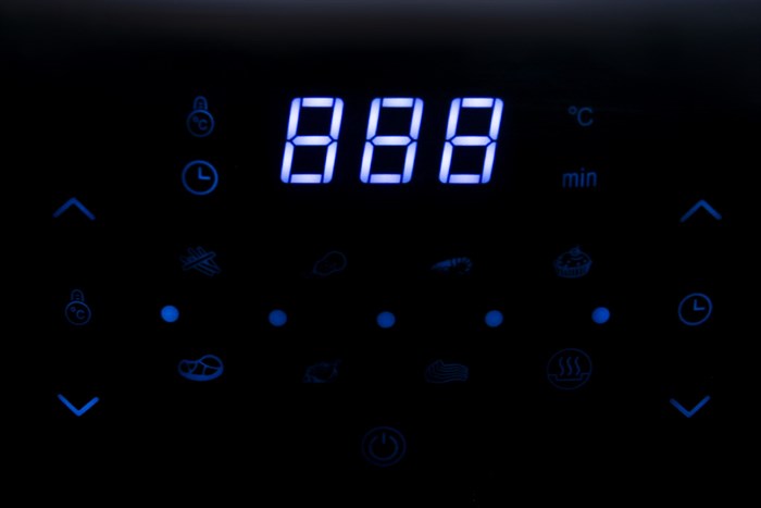 Nồi chiên không dầu AVA BF502A 6 lít Màu Đen