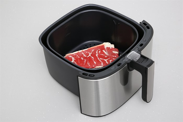 Nồi chiên không dầu Cuckoo 5.5 lít CAF-G0510T Màu Đen