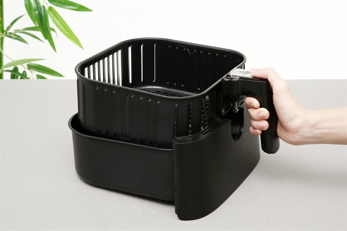 Nồi chiên không dầu Mishio MK-284 5.5 lít Màu Đen