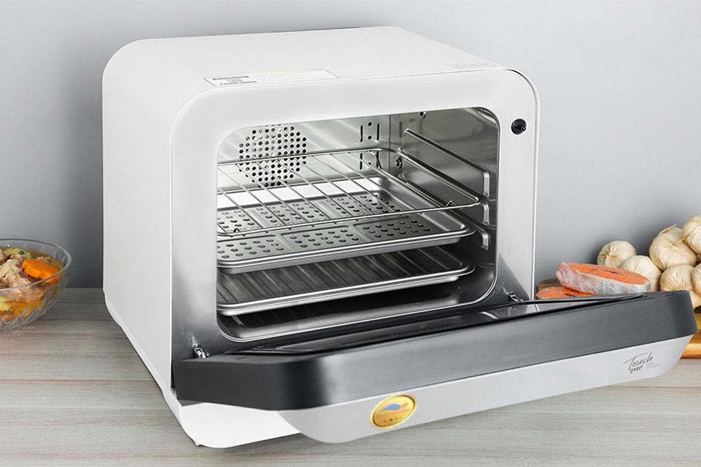 Lò chiên không dầu hơi nước Dreamer DKA-SAF118W 18 lít Màu Bạc