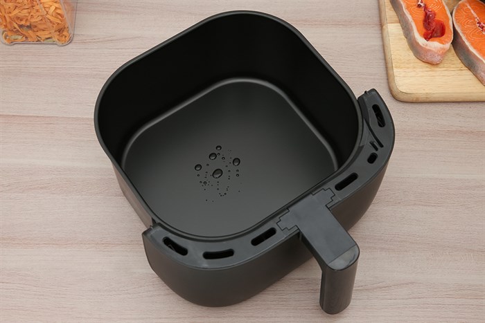 Nồi chiên không dầu Hafele 5.7 lít HS-AF502B (535.43.713) Màu Đen