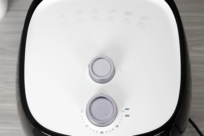 Nồi chiên không dầu Smartcook 7 lít AFS-3941 Màu Đen