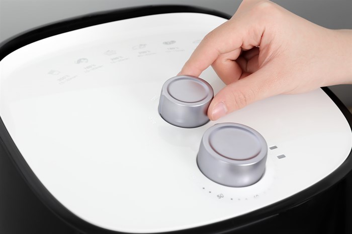 Nồi chiên không dầu Smartcook 7 lít AFS-3941 Màu Đen