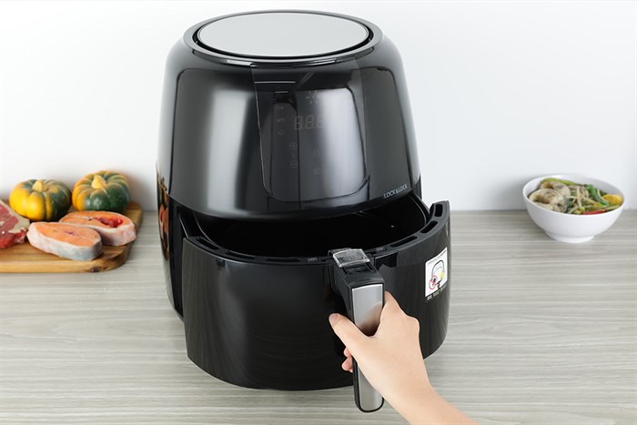 Nồi chiên không dầu Lock&Lock 7.2 lít EJF296BLK Màu Đen