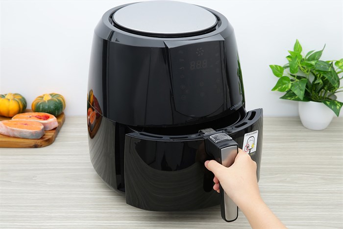 Nồi chiên không dầu Lock&Lock 5.2 lít EJF357BLK Màu Đen